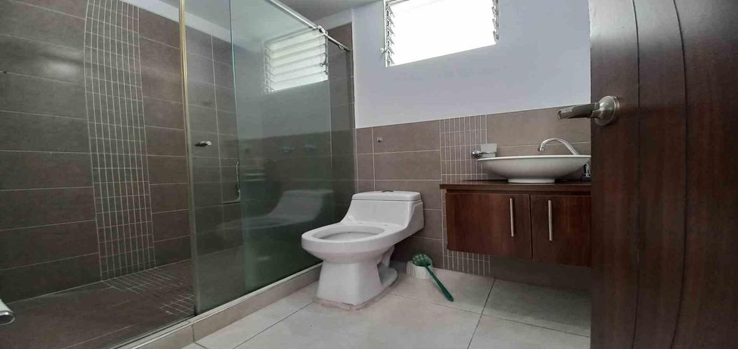 Apartamento de 3 alcobas en venta en Pereira, 127 m² · foto 4 de 24