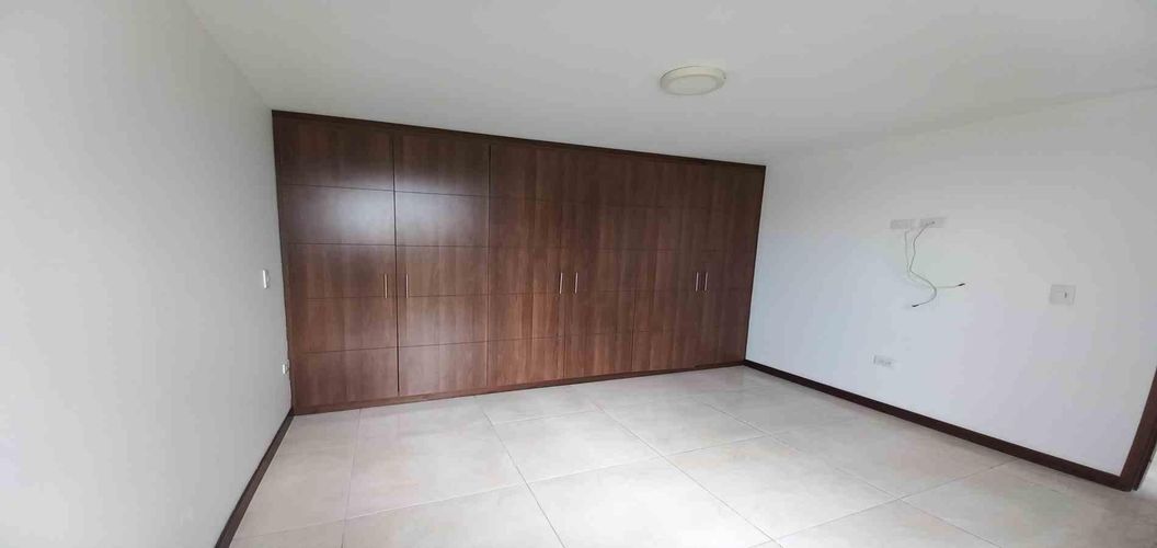 Apartamento de 3 alcobas en venta en Pereira, 127 m² · foto 7 de 24