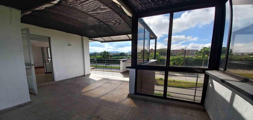 Apartamento de 3 alcobas en venta en Pereira, 127 m² · foto 14 de 24