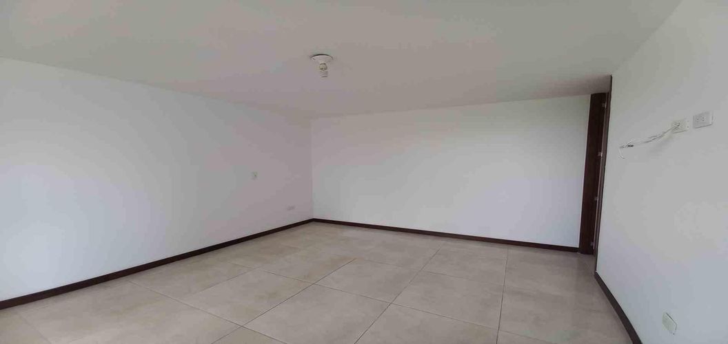 Apartamento de 3 alcobas en venta en Pereira, 127 m² · foto 16 de 24