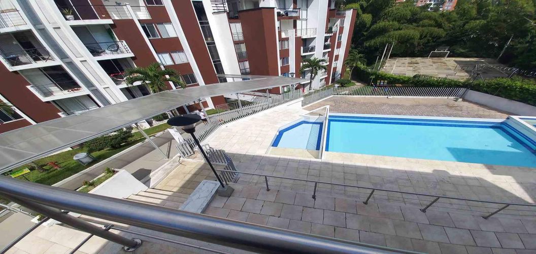 Apartamento de 3 alcobas en venta en Pereira, 127 m² · foto 24 de 24