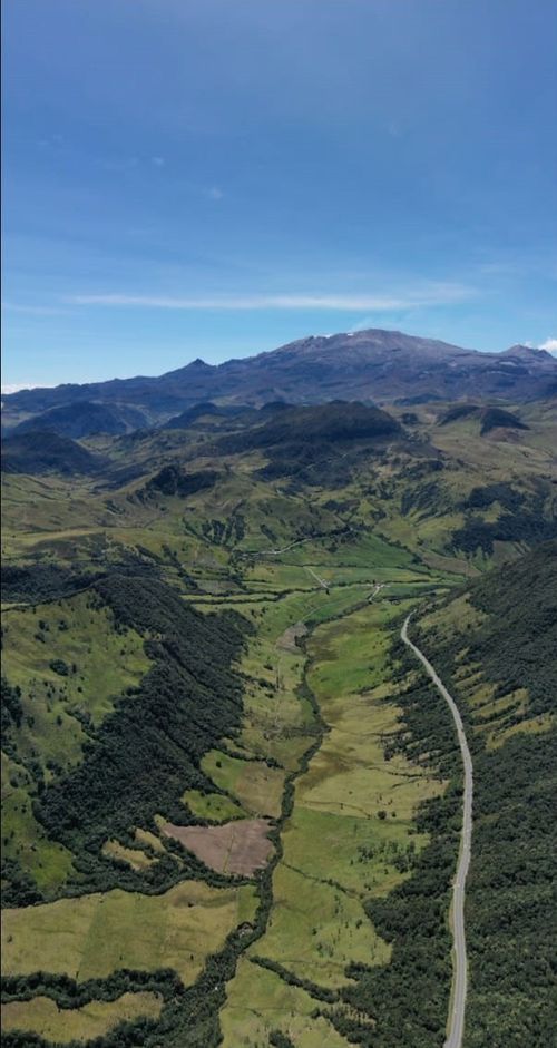 Lote en venta en Colombia, Manizales · foto 3 de 13