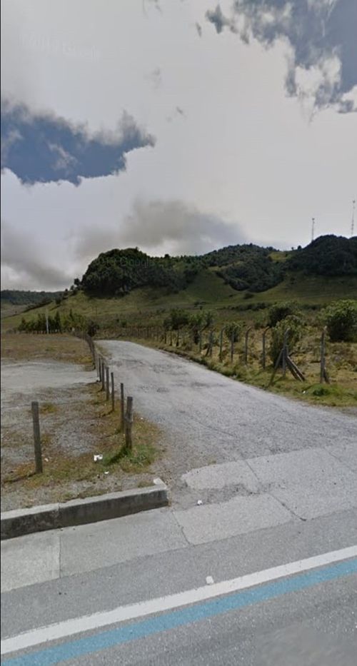 Lote en venta en Colombia, Manizales · foto 6 de 13