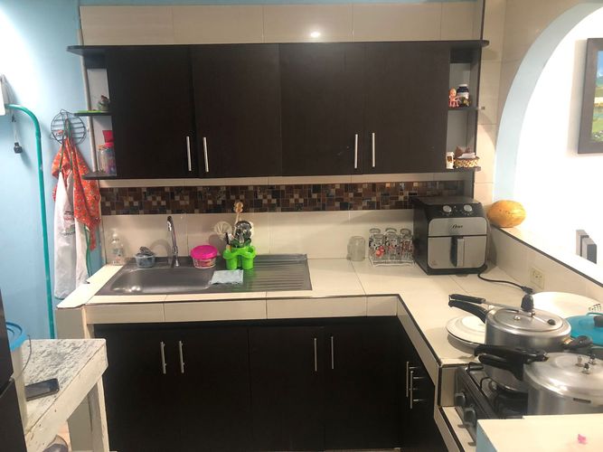 Casa de 14 alcobas en venta en Lucitania, Dosquebradas, 340 m² · foto 3 de 24