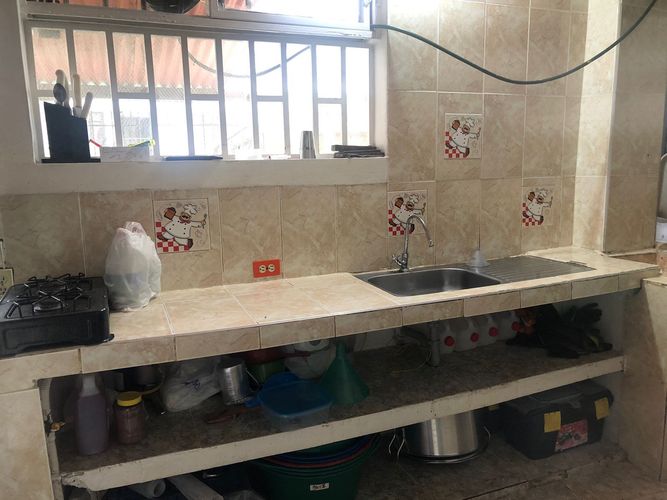 Casa de 14 alcobas en venta en Lucitania, Dosquebradas, 340 m² · foto 9 de 24