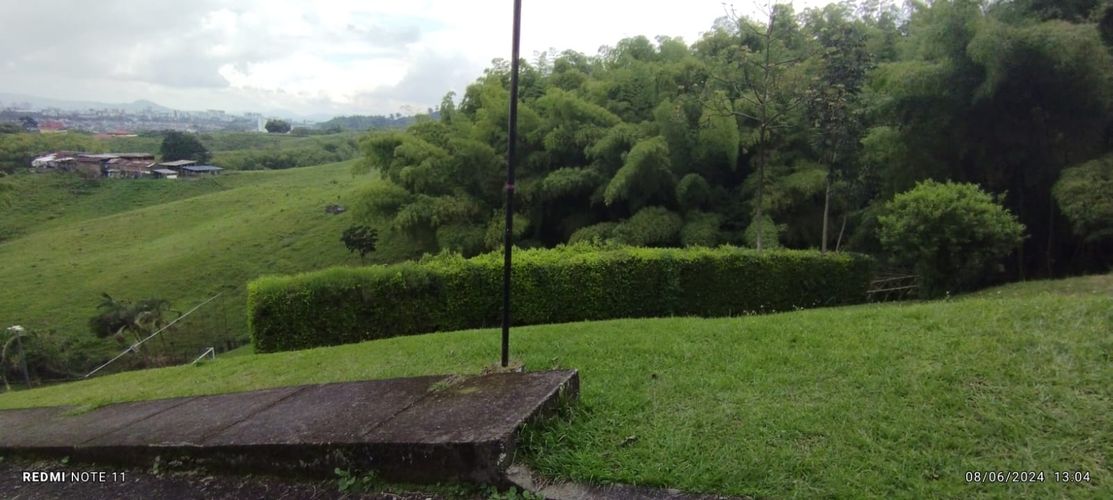 Lote en venta en La Cima, Dosquebradas, 200 m² · foto 4 de 23