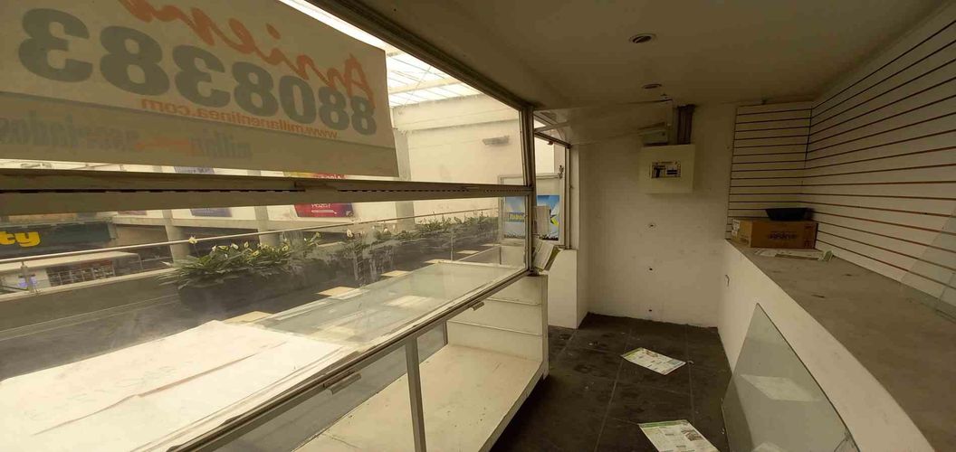 Local en venta en Avenida Santander, Manizales · foto 17 de 18