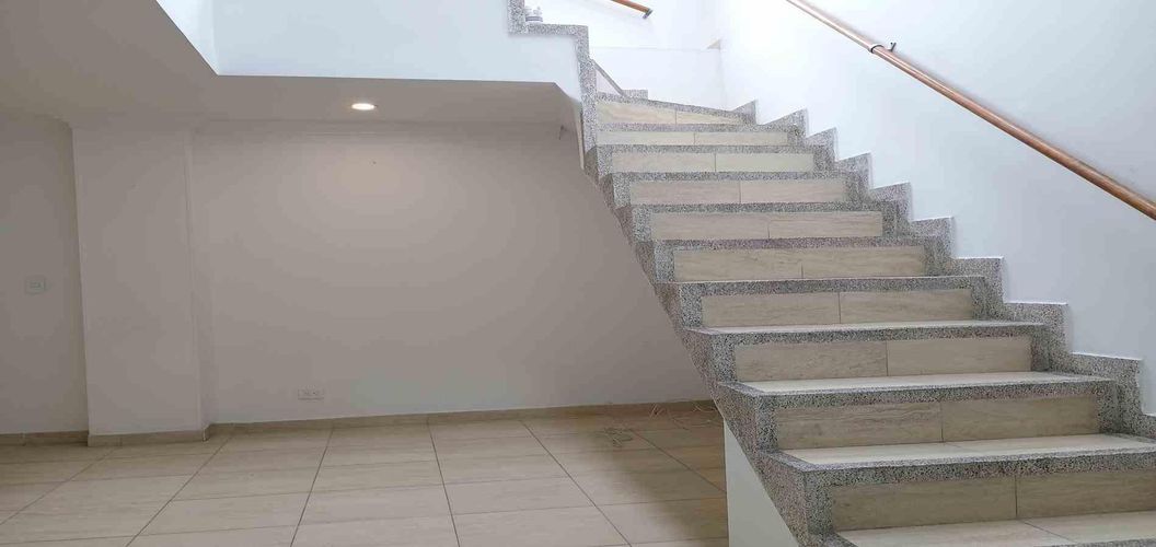 Casa de 5 alcobas en venta en Veracruz Ii, Armenia, 240 m² · foto 3 de 24