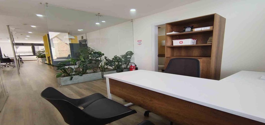 Oficina en arriendo en Los Laureles, Manizales, 11 m² · foto 7 de 15