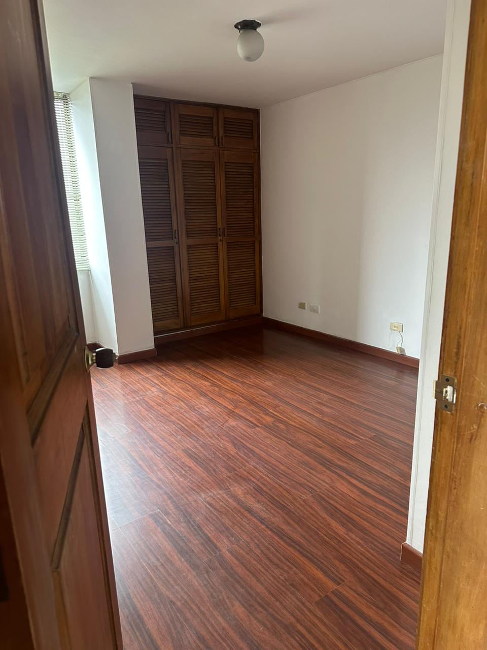 Apartamento en venta en Salvador Allende Bajo, Armenia · foto 4 de 24