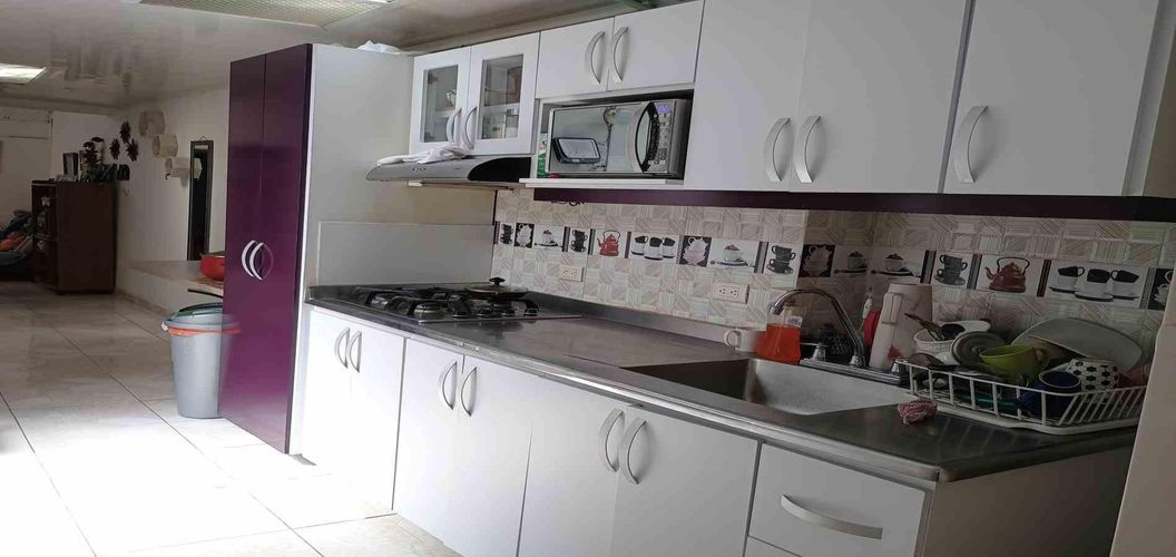 Casa de 8 alcobas en venta en San Jose, Armenia, 152 m² · foto 11 de 24