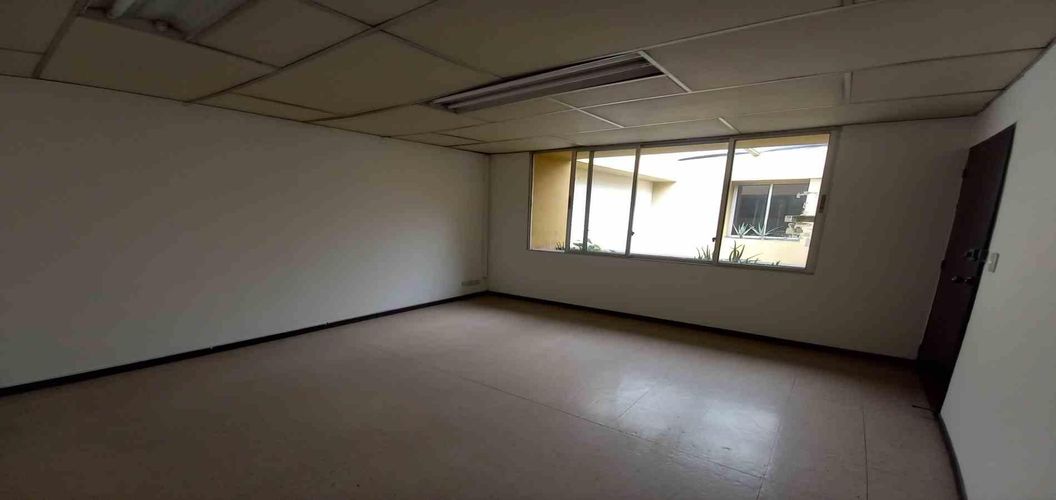 Oficina en arriendo en El Centro, Manizales, 14 m² · foto 5 de 12