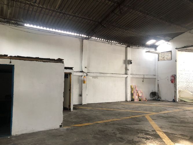 Bodega en venta en Avenida 30 De Agosto, Pereira, 500 m² · foto 10 de 15