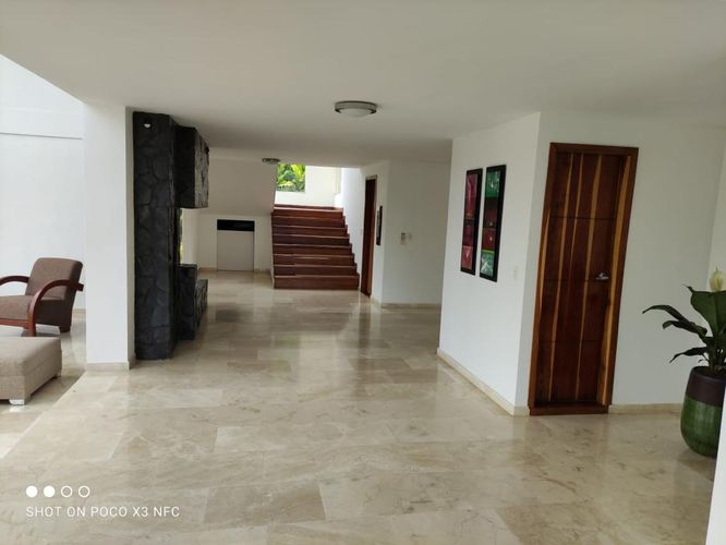 Casa de 5 alcobas en venta en Santa Teresa, Pereira, 575 m² · foto 5 de 24