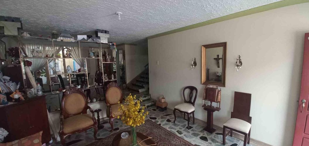 Casa en venta en Granada, Armenia · foto 2 de 24