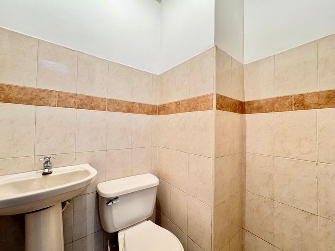 Oficina en arriendo en Torres Del Sol, Dosquebradas, 35 m² · foto 4 de 9