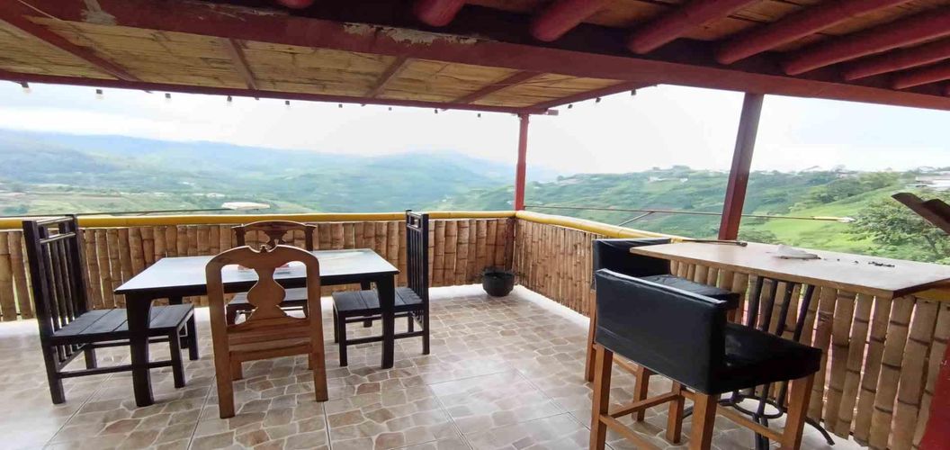 Casa de 18 alcobas en venta en Bajo Tablazo, Manizales, 700 m² · foto 9 de 24