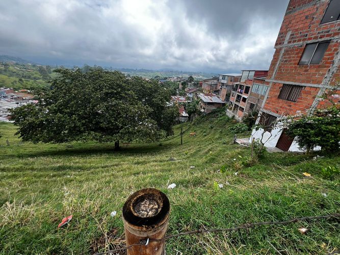 Lote en venta en Altagracia, Pereira, 3907 m² · foto 3 de 16