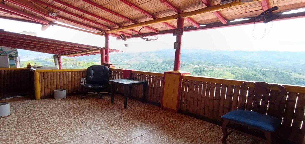 Casa de 18 alcobas en venta en Bajo Tablazo, Manizales, 700 m² · foto 15 de 24