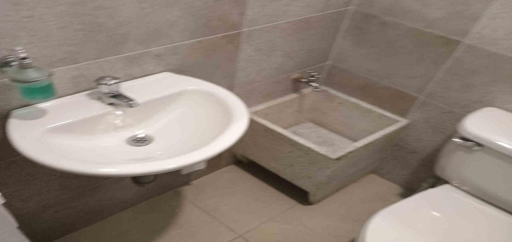 Local en venta en Avenida 19 Norte, Armenia, 30 m² · foto 6 de 16