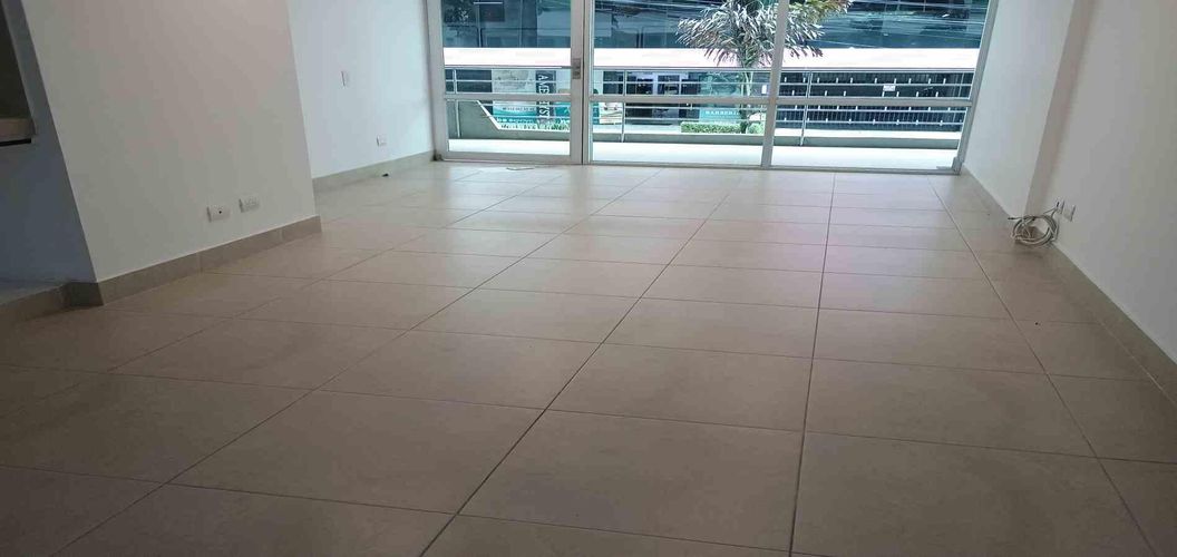 Local en venta en Avenida 19 Norte, Armenia, 30 m² · foto 11 de 16
