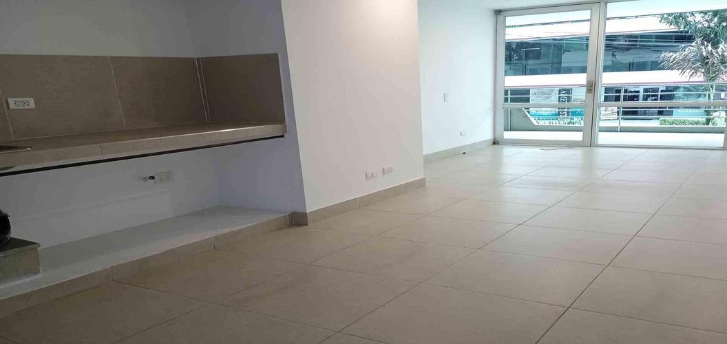 Local en venta en Avenida 19 Norte, Armenia, 30 m² · foto 12 de 16
