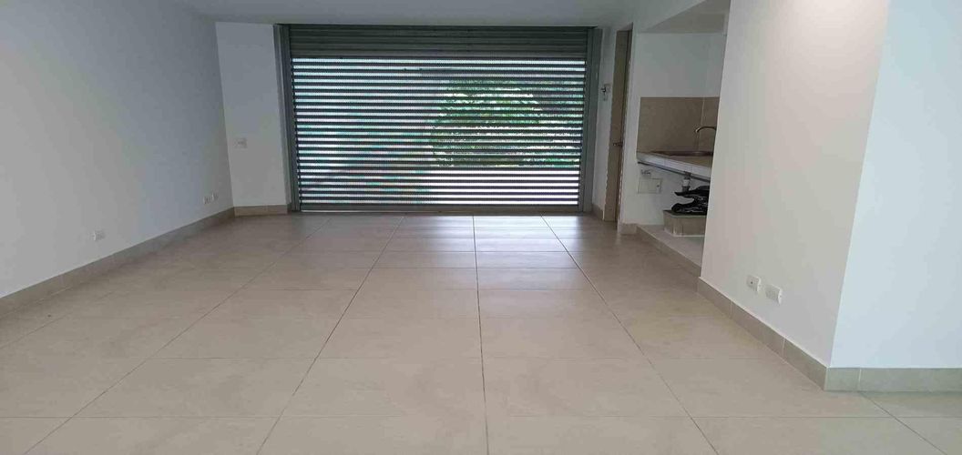 Local en venta en Avenida 19 Norte, Armenia, 30 m² · foto 15 de 16