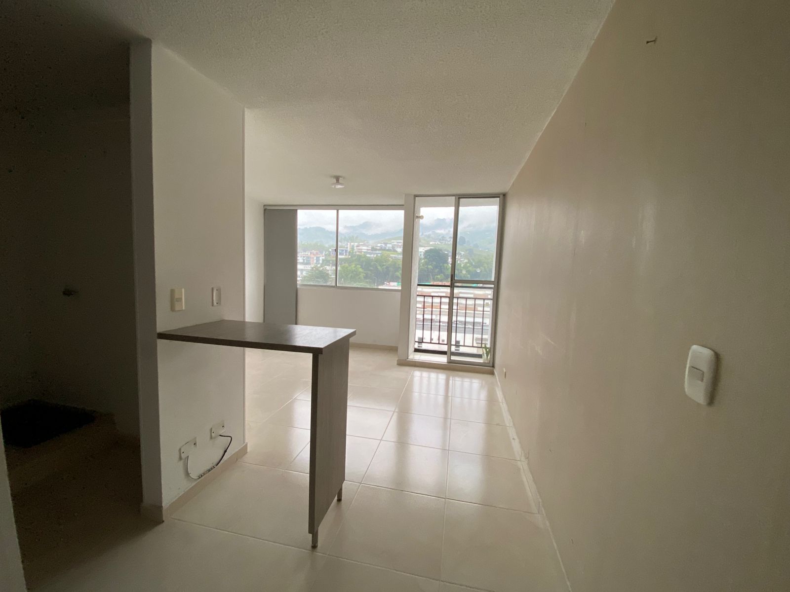 Apartamento en venta en Co. Cedro Rojo, Dosquebradas · foto 3 de 16