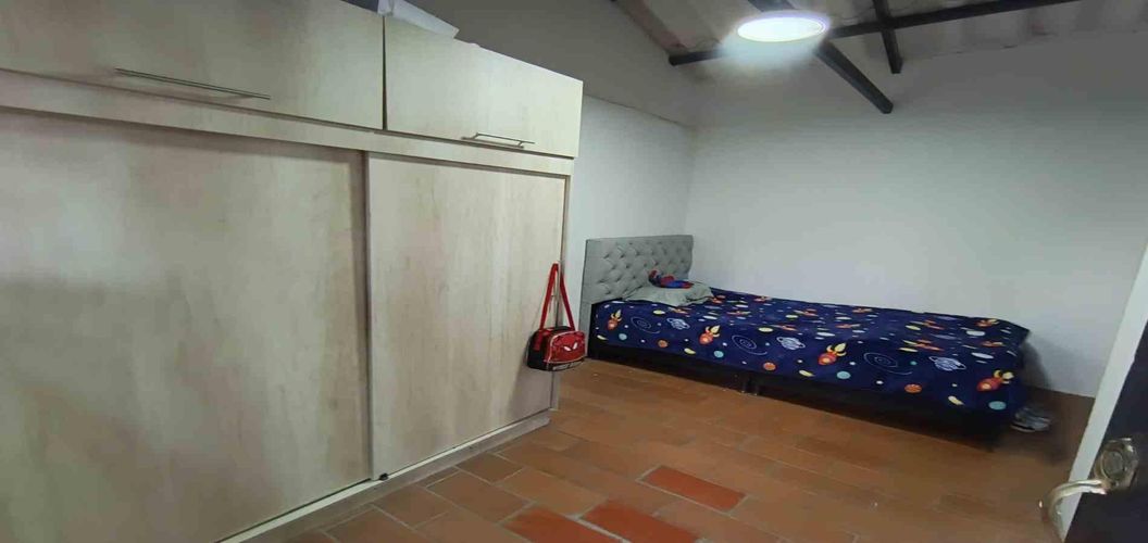 Casa de 5 alcobas en venta en Faneon, Manizales, 198 m² · foto 7 de 24