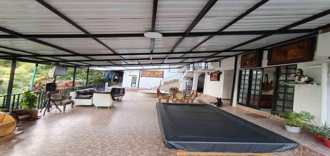 Casa de 5 alcobas en venta en Faneon, Manizales, 198 m² · foto 18 de 24