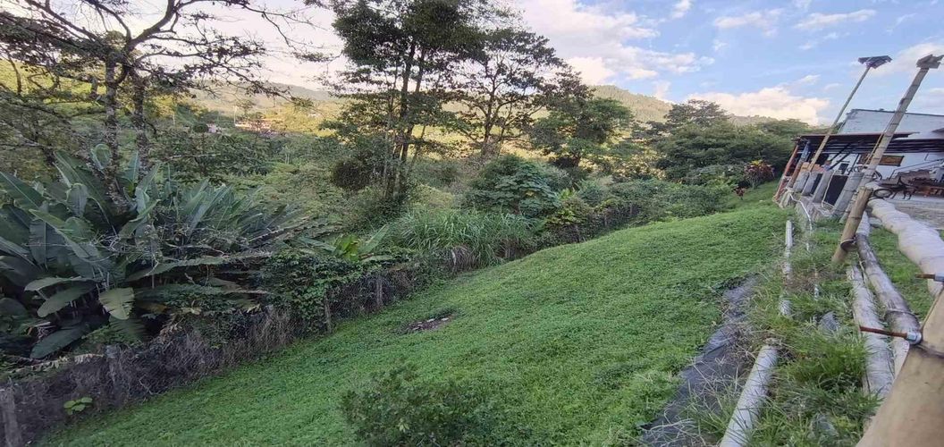 Casa de 5 alcobas en venta en Faneon, Manizales, 198 m² · foto 23 de 24