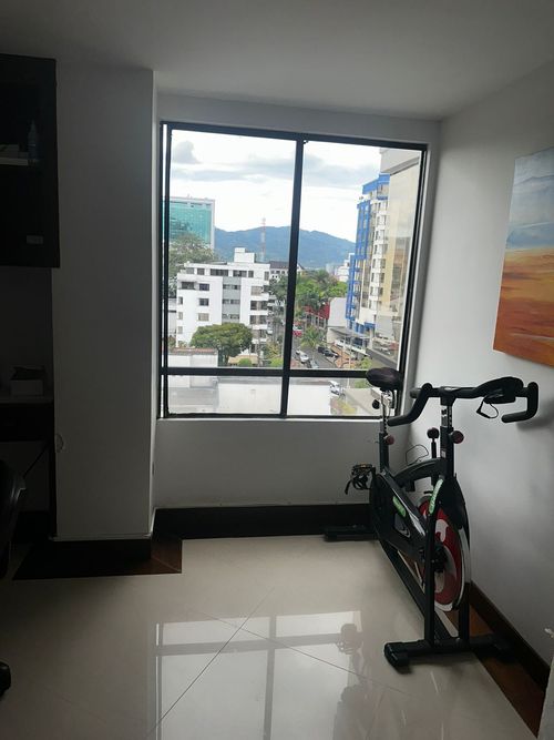 Apartamento de 5 alcobas en venta en Pinares, Dosquebradas, 185 m² · foto 9 de 24