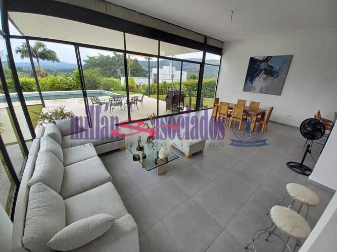 Casa de 3 alcobas en venta en El Rosario, Manizales, 320 m² · foto 5 de 19