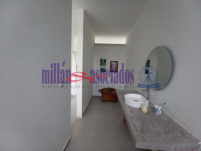 Casa de 3 alcobas en venta en El Rosario, Manizales, 320 m² · foto 8 de 19