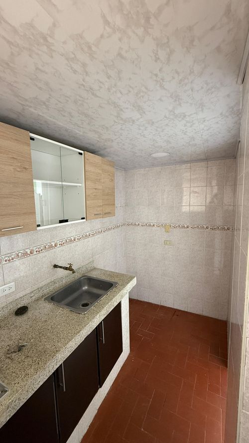 Edificio en venta en Norte De Armenia, Armenia, 66 m² · foto 3 de 11
