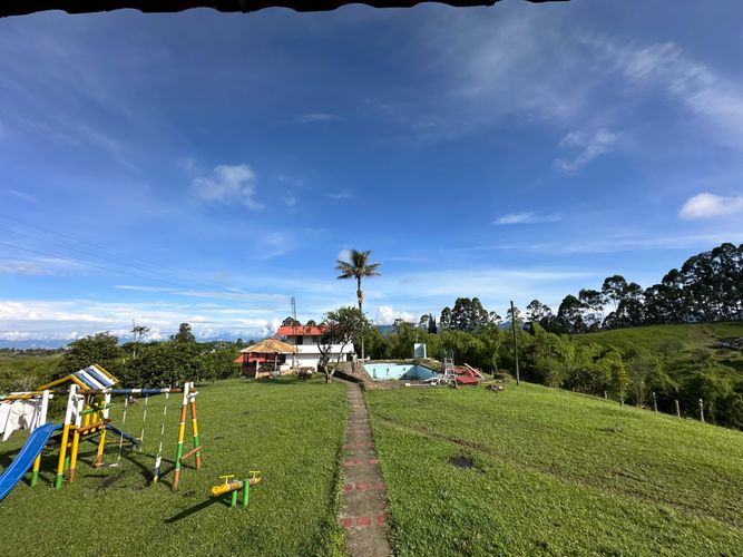 Finca en venta en Morelia, Pereira, 250 m² · foto 4 de 16