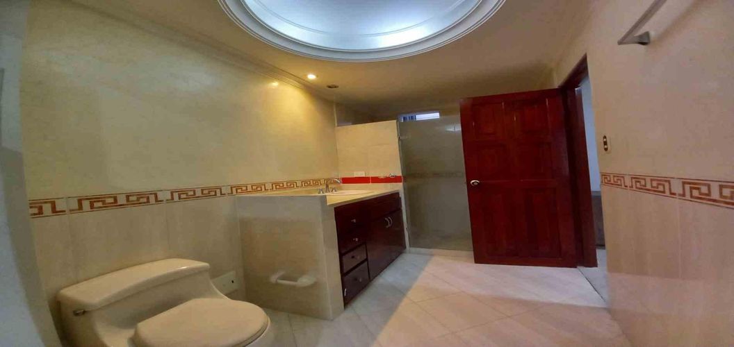 Oficina en arriendo en Maraya, Pereira, 45 m² · foto 10 de 24