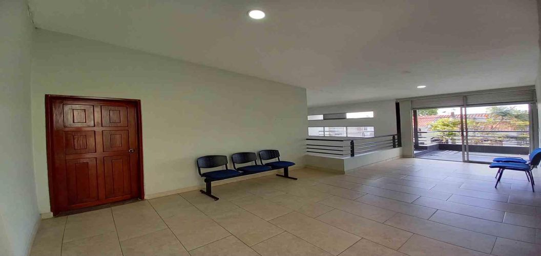 Oficina en arriendo en Maraya, Pereira, 45 m² · foto 14 de 24