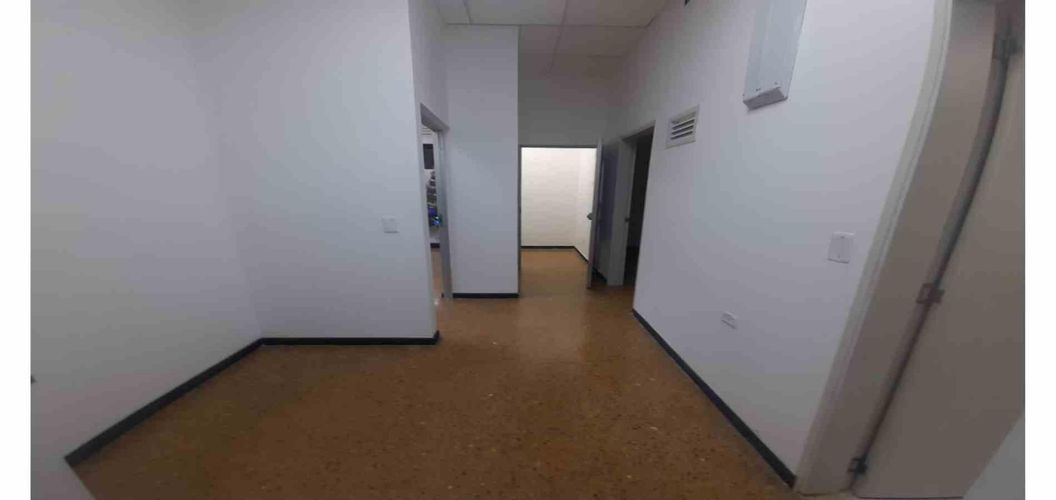 Local en venta en El Centro, Manizales, 90 m² · foto 4 de 6