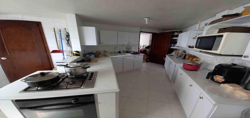 Edificio en venta en Palo Grande, Manizales, 800 m² · foto 2 de 16