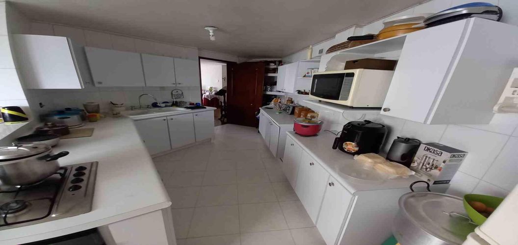 Edificio en venta en Palo Grande, Manizales, 800 m² · foto 3 de 16