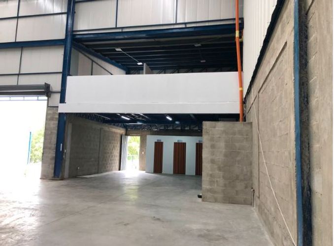 Bodega en venta en Condina, Pereira, 830 m² · foto 5 de 16
