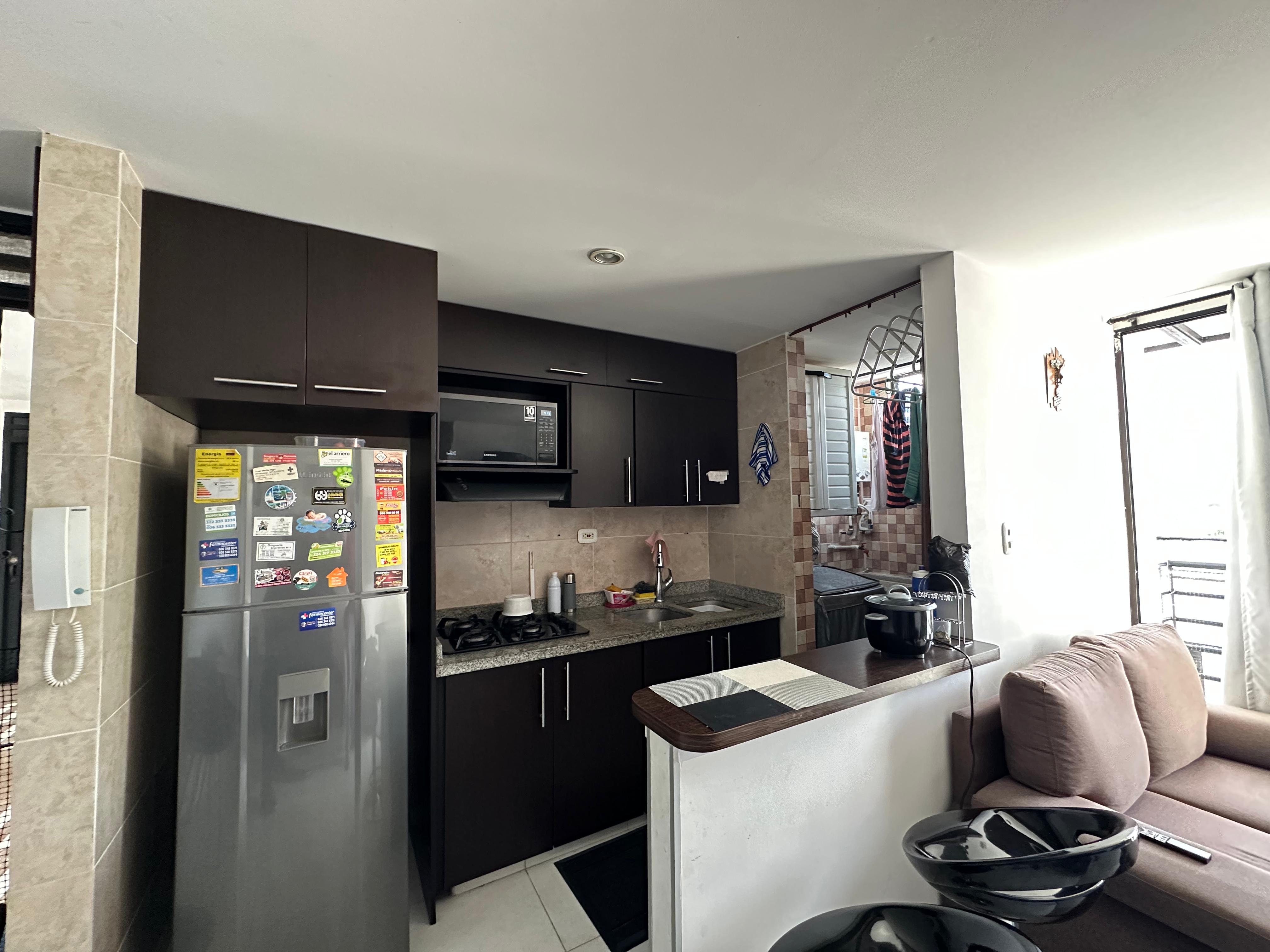 Apartamento en venta en El Dorado I Et, Pereira · foto 2 de 18