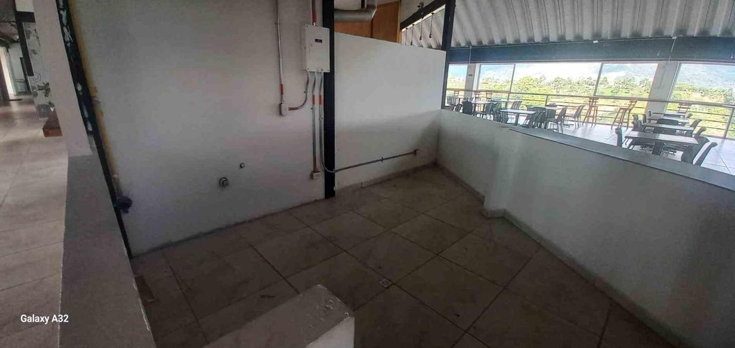 Local en arriendo en Avenida Centenario, Armenia, 21 m² · foto 16 de 21