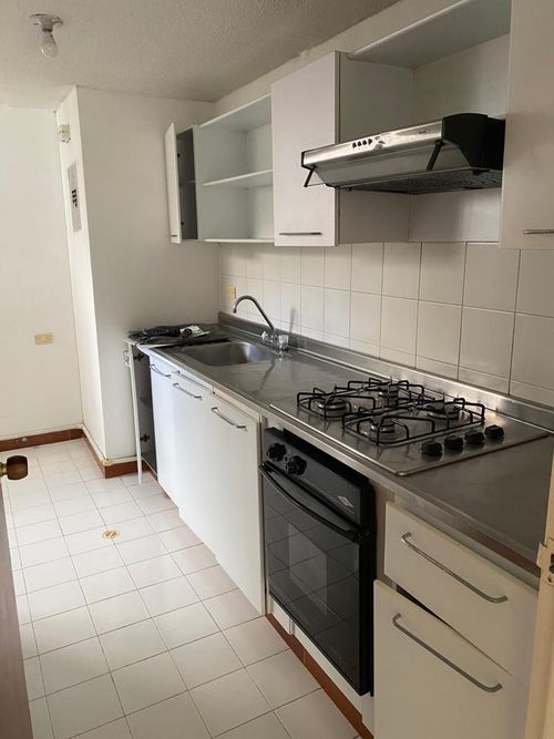 Apartamento en venta en Bosques De La Salle, Pereira · foto 2 de 16