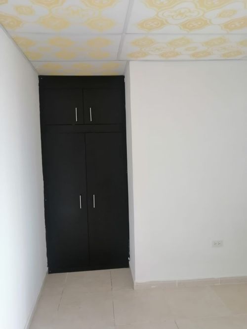 Casa de 8 alcobas en venta en Las Acacias, Armenia, 206 m² · foto 11 de 24