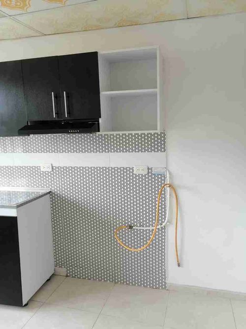 Casa de 8 alcobas en venta en Las Acacias, Armenia, 206 m² · foto 19 de 24