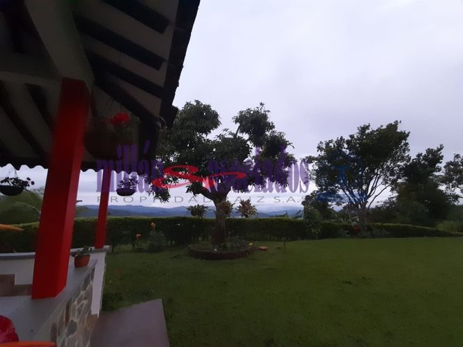 Finca en venta en Alto De La Mina, Manizales, 500 m² · foto 9 de 13