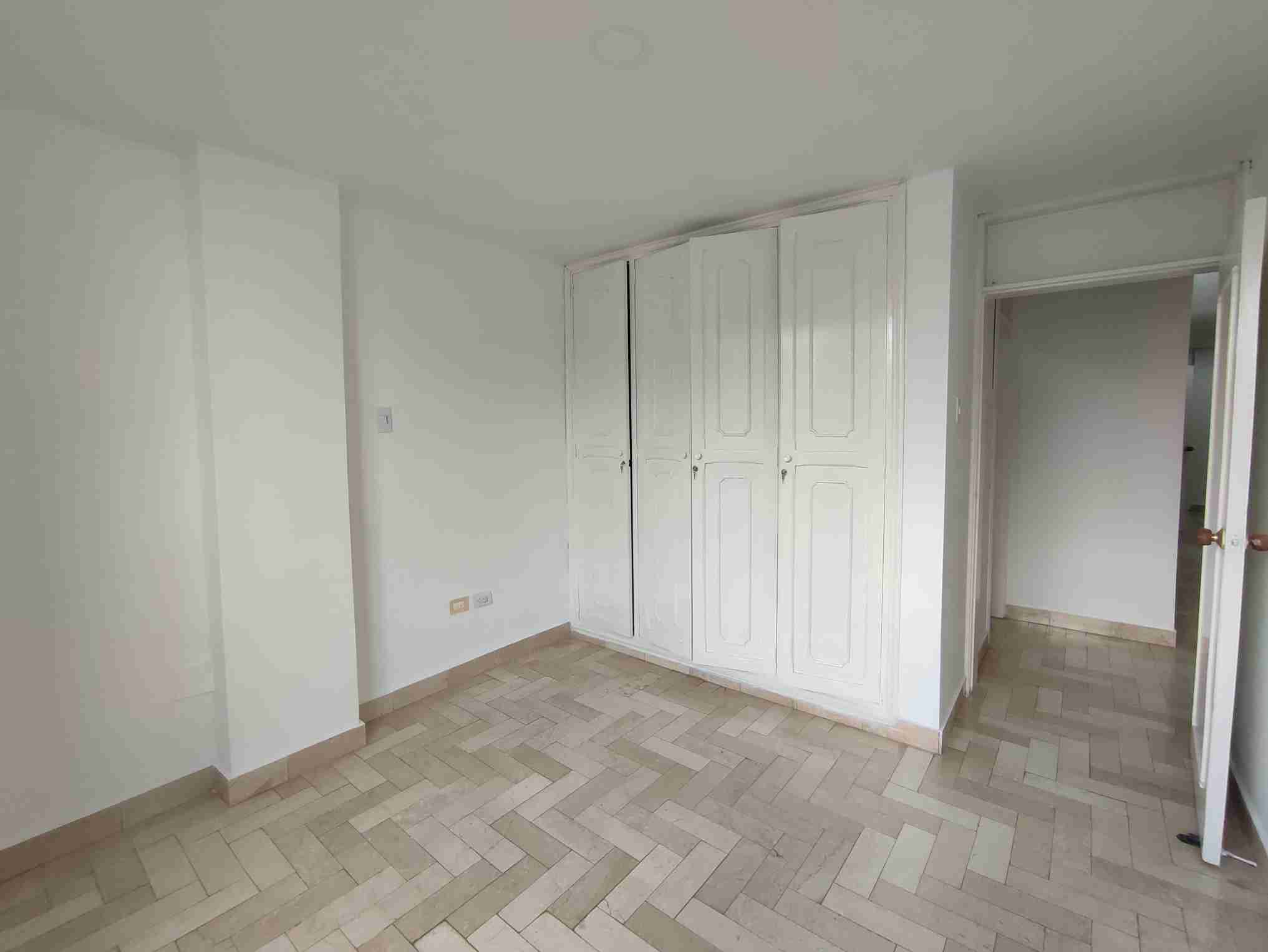 Apartamento en venta en Avenida 30 De Agosto, Pereira · foto 11 de 24