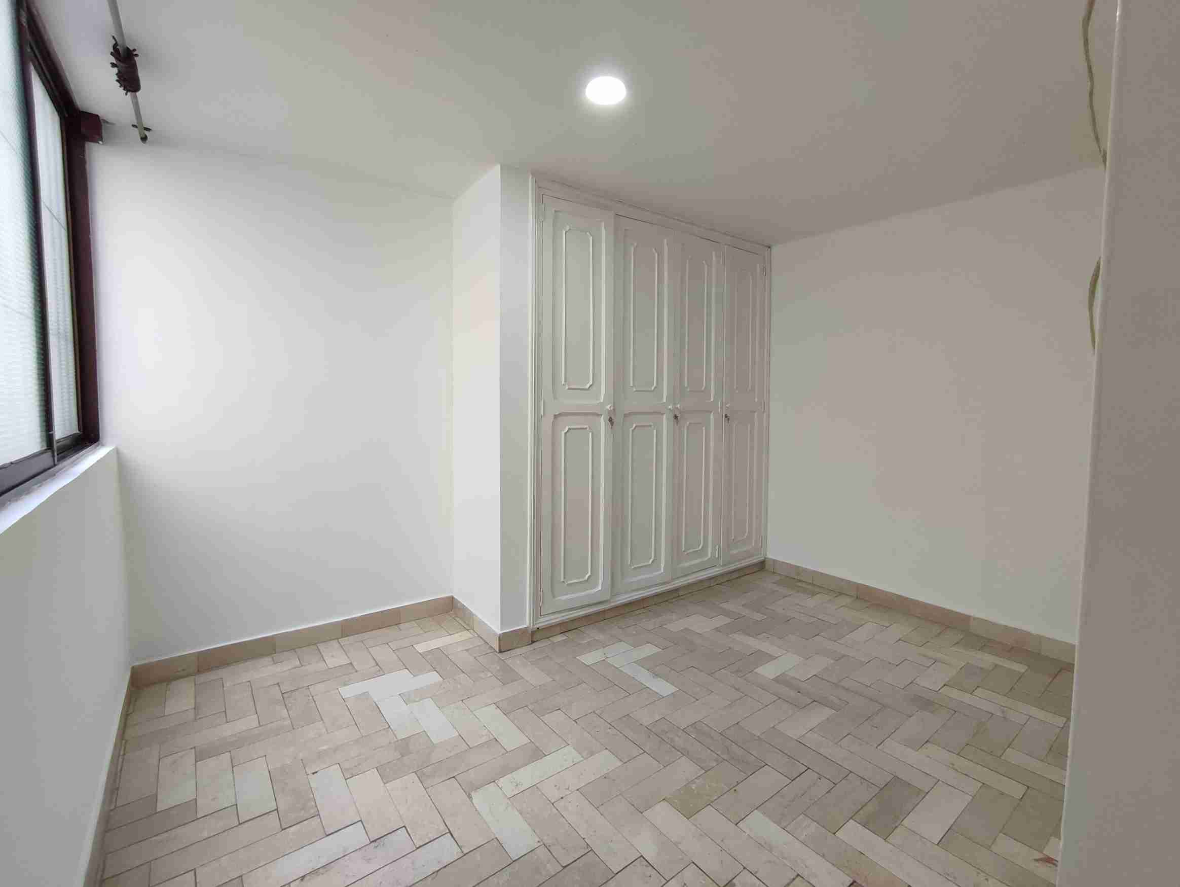 Apartamento en venta en Avenida 30 De Agosto, Pereira · foto 12 de 24